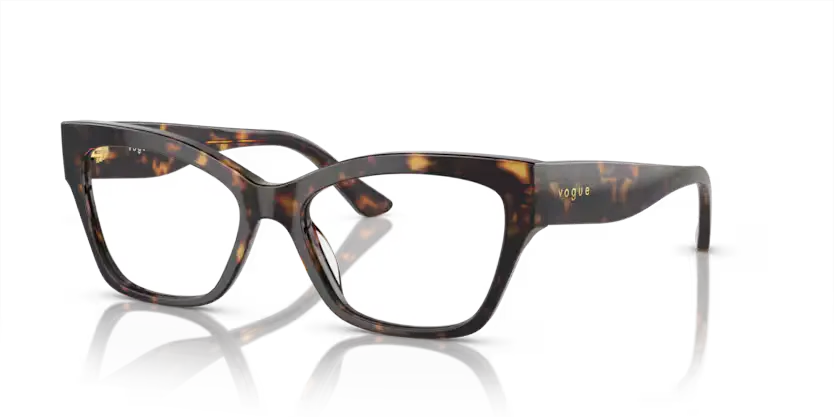 Vogue VO5523-W656