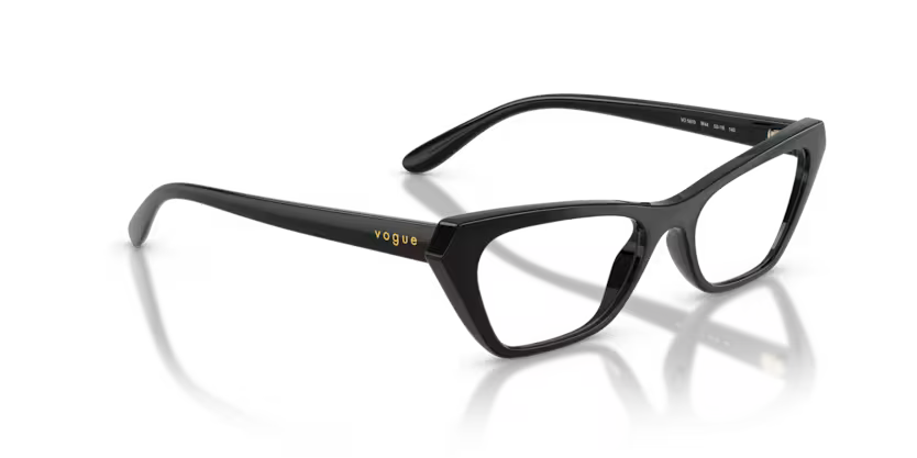 Vogue0VO5670 W44