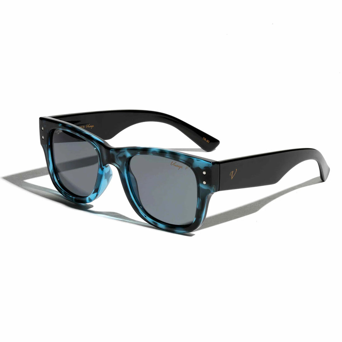 Aloof (Mega Wayfarer) – Unisex Polarized Sunglasses