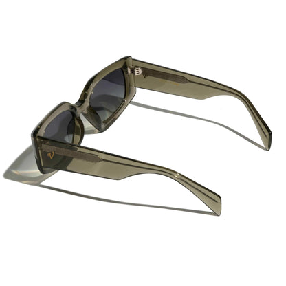 Mystique (Acetate) – Unisex Acetate + TR-90 Sunglasses