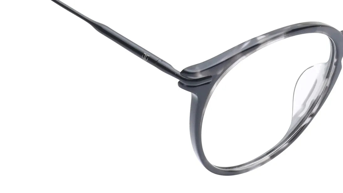 TITAN TC1074UFC3MBKV